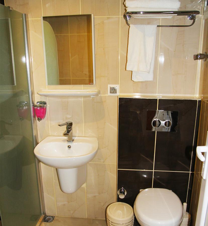 Dostlar Hotel Mersin  Exterior foto