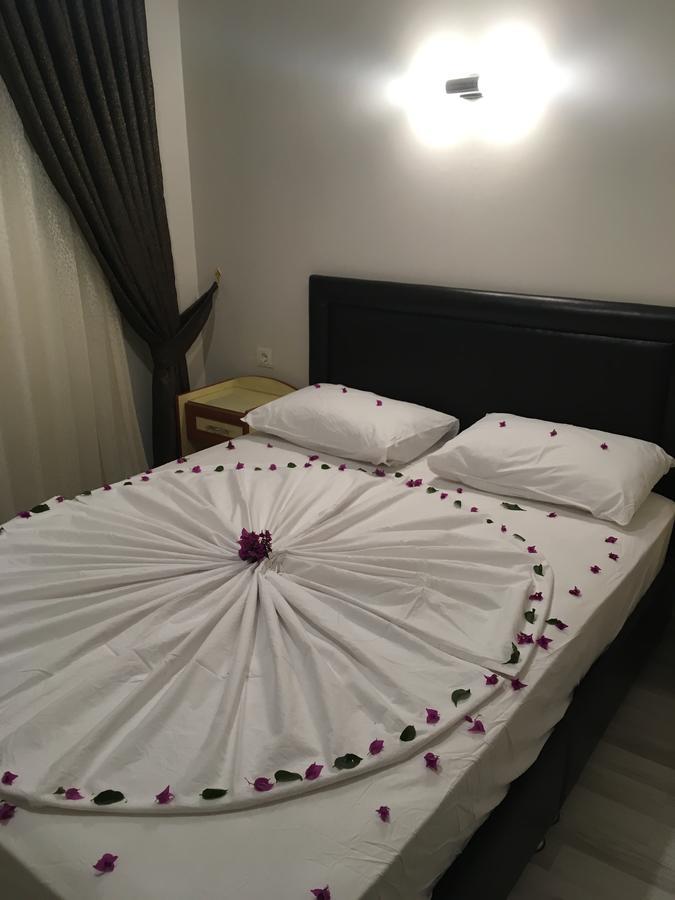 Dostlar Hotel Mersin  Exterior foto
