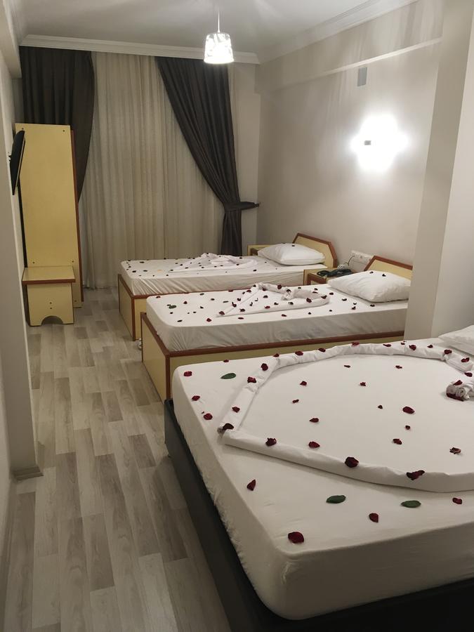 Dostlar Hotel Mersin  Exterior foto
